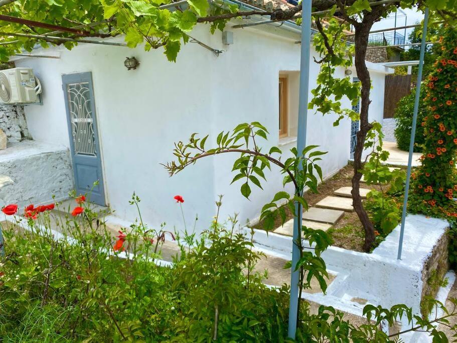 Stylish Vathy Studio With Sea View מראה חיצוני תמונה